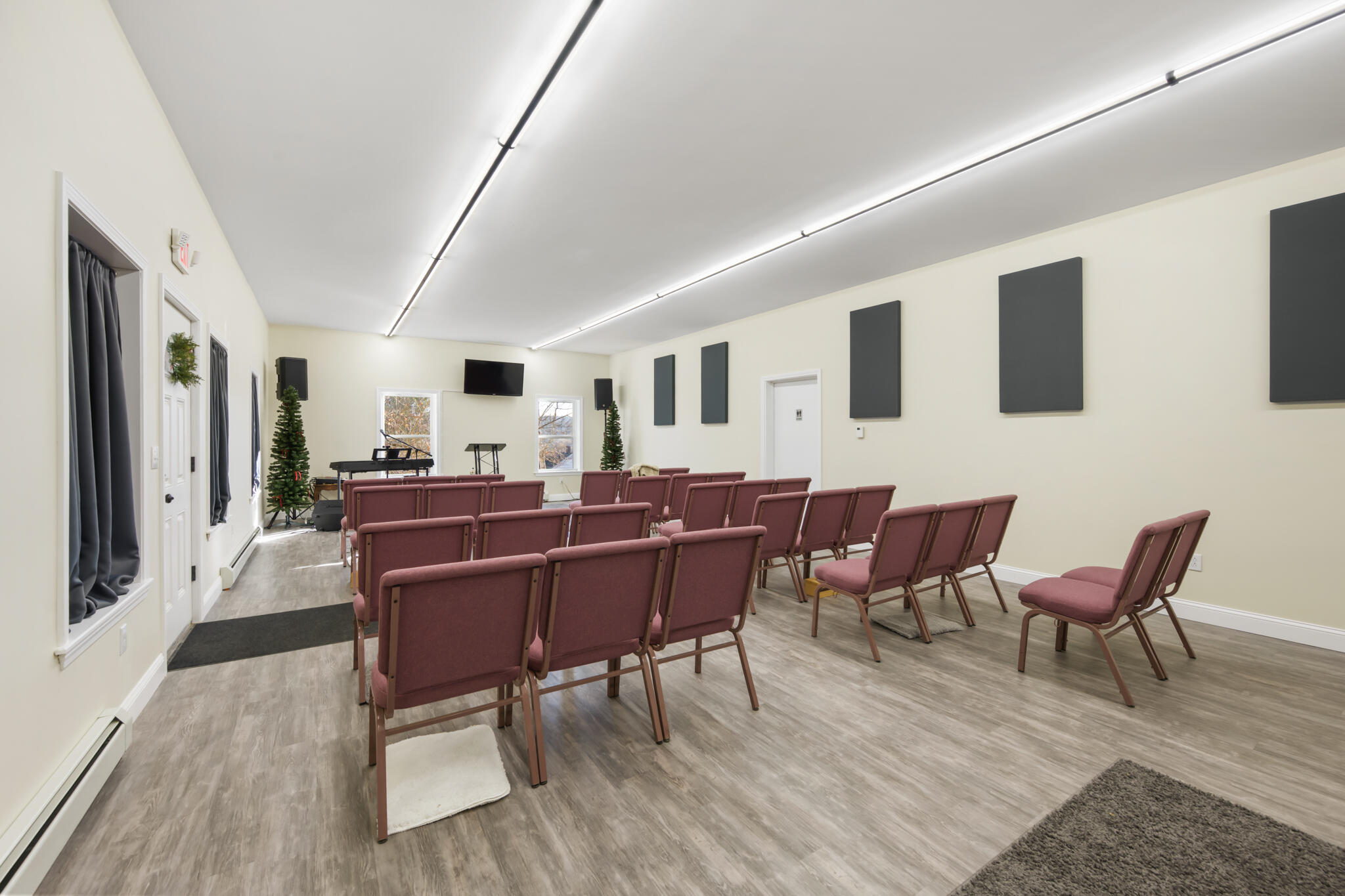 136 Main Street Winterport, ME 04496 - Photo 17 of 51 DSC_2387