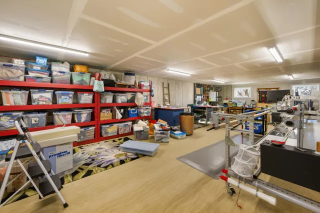 $999,999 | 136 Main Street, Winterport, ME 04496