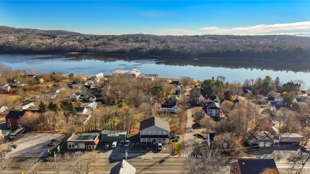 $999,999 | 136 Main Street, Winterport, ME 04496