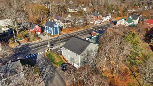 $999,999 | 136 Main Street, Winterport, ME 04496