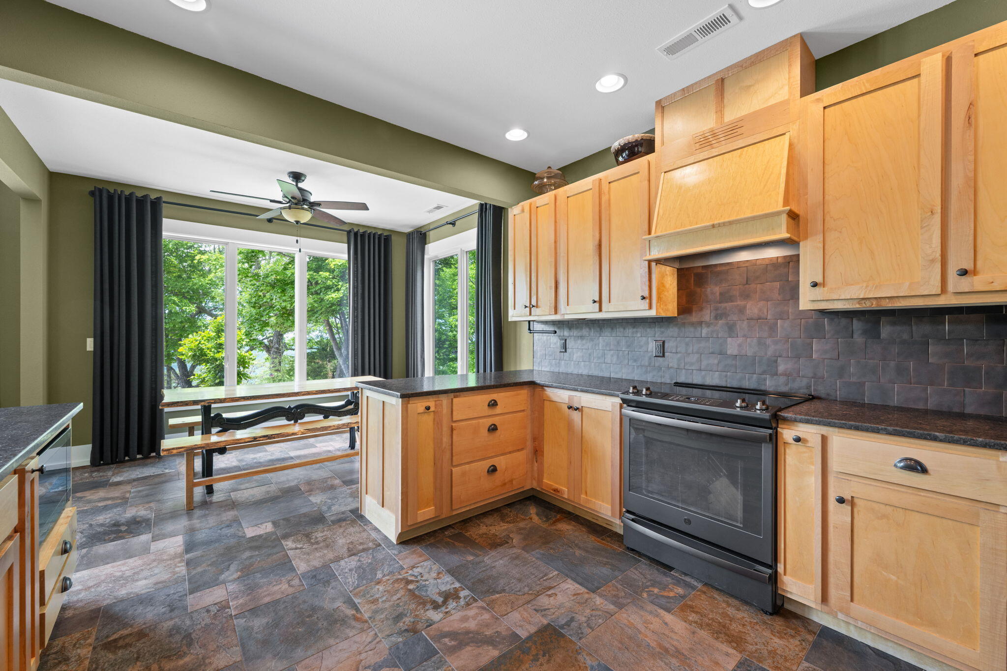 3099 Sunset Drive Rising Fawn, GA 30738 - Photo 22 of 85 31-web-or-mls-DSC_1738