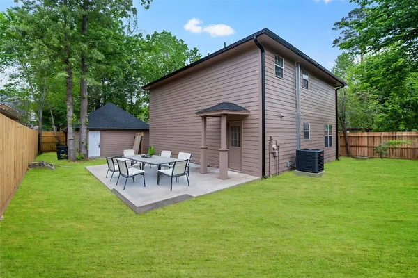 $2,200 | 3718 Treasure Island Drive, Montgomery, TX 77356