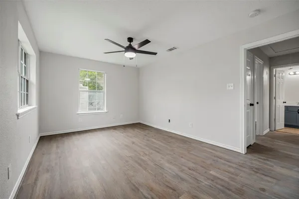 $2,200 | 3718 Treasure Island Drive, Montgomery, TX 77356