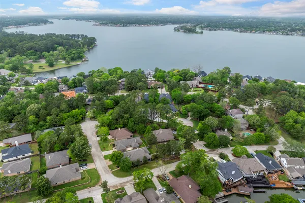 $2,200 | 3718 Treasure Island Drive, Montgomery, TX 77356