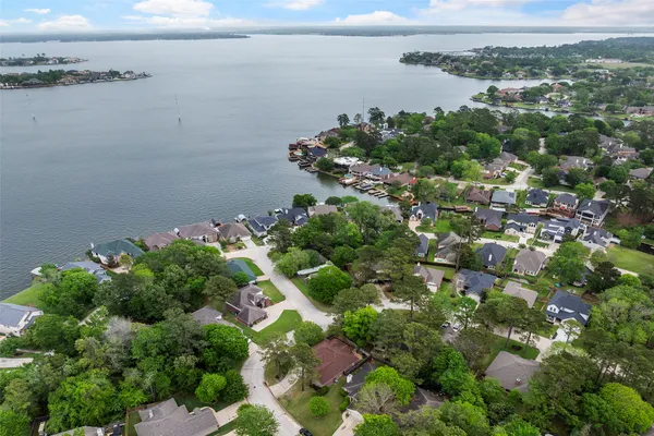 $2,200 | 3718 Treasure Island Drive, Montgomery, TX 77356