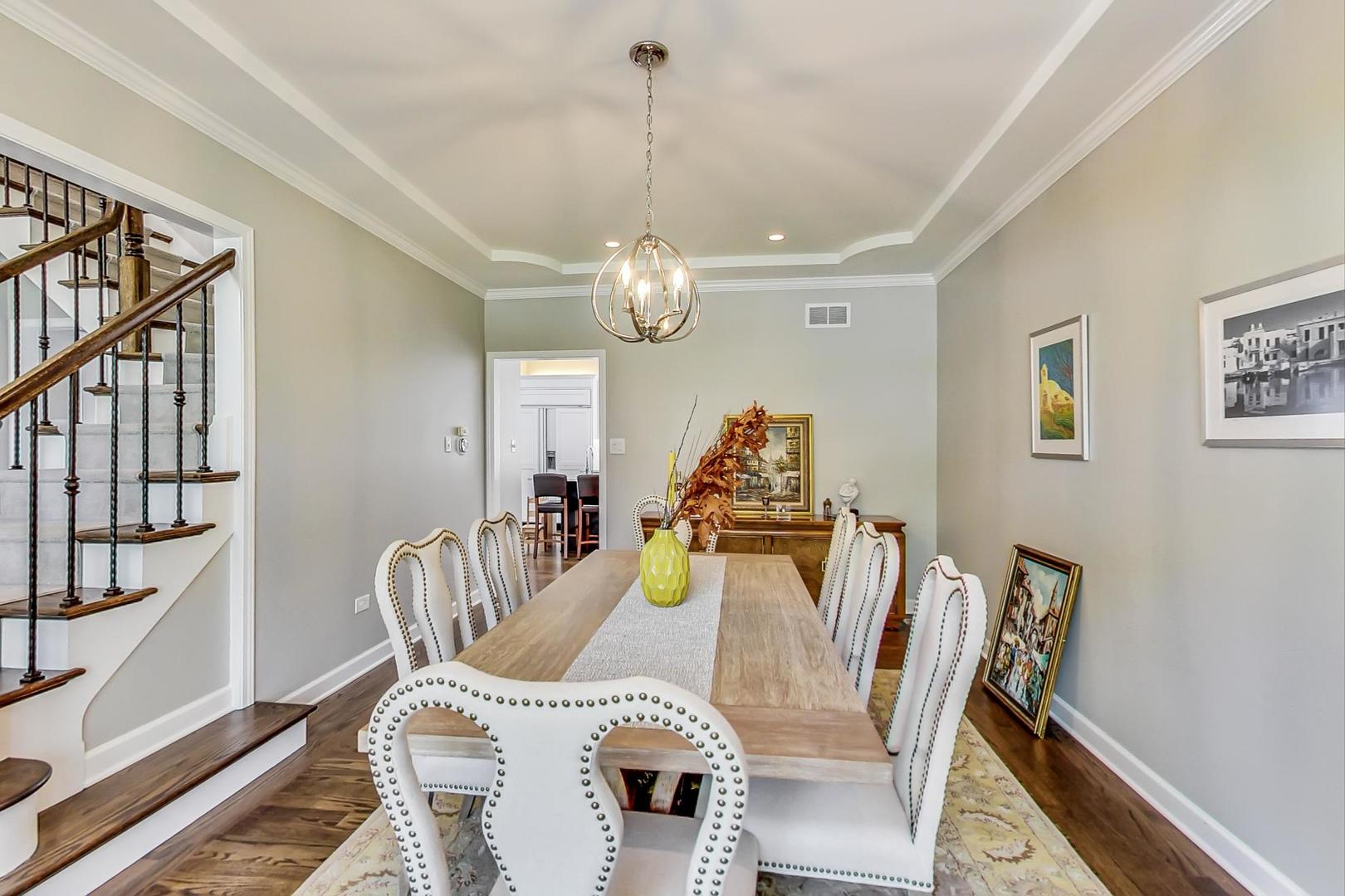 631 Austin Avenue Park Ridge, IL 60068 - Photo 12 of 80