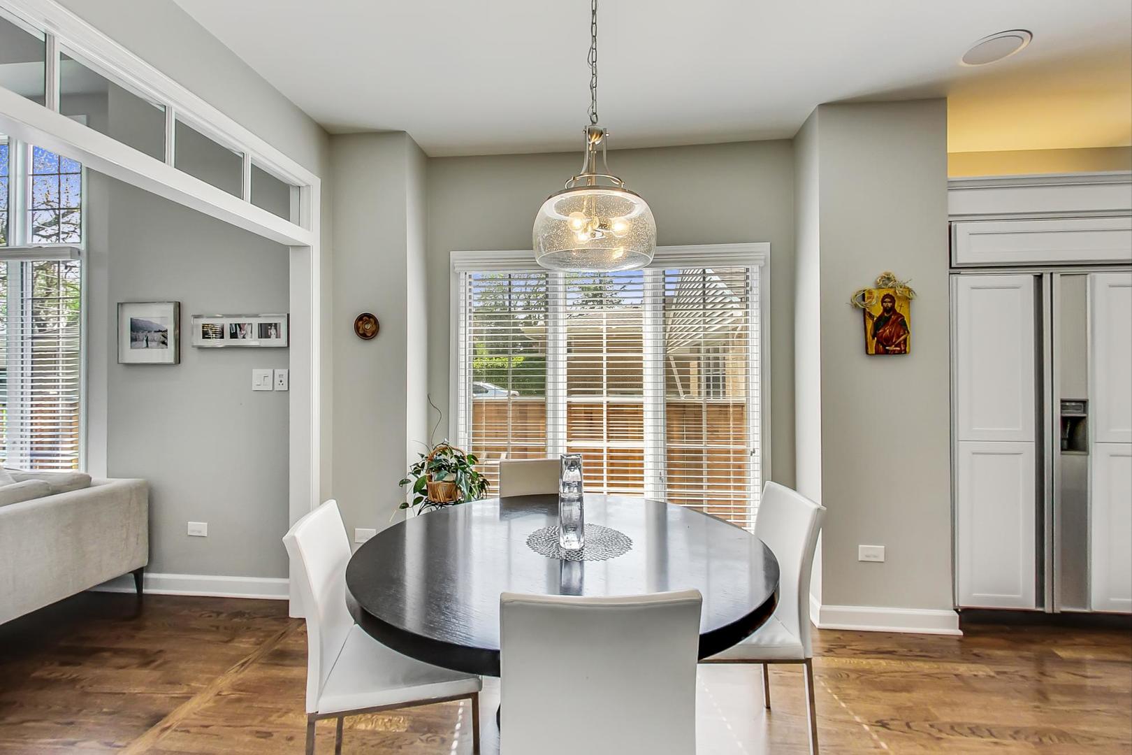 631 Austin Avenue Park Ridge, IL 60068 - Photo 18 of 80