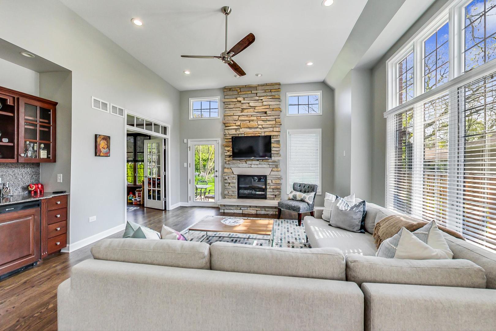 631 Austin Avenue Park Ridge, IL 60068 - Photo 20 of 80