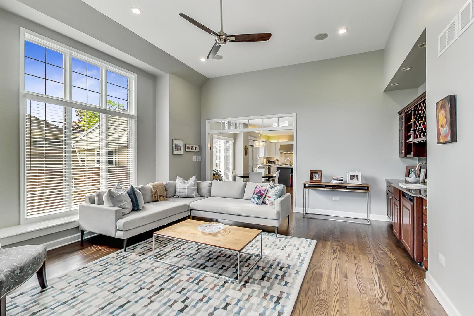 631 Austin Avenue Park Ridge, IL 60068 - Photo 23 of 80