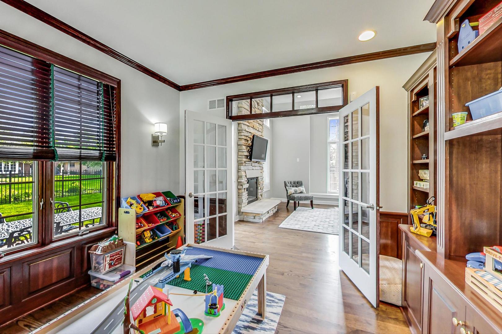 631 Austin Avenue Park Ridge, IL 60068 - Photo 26 of 80