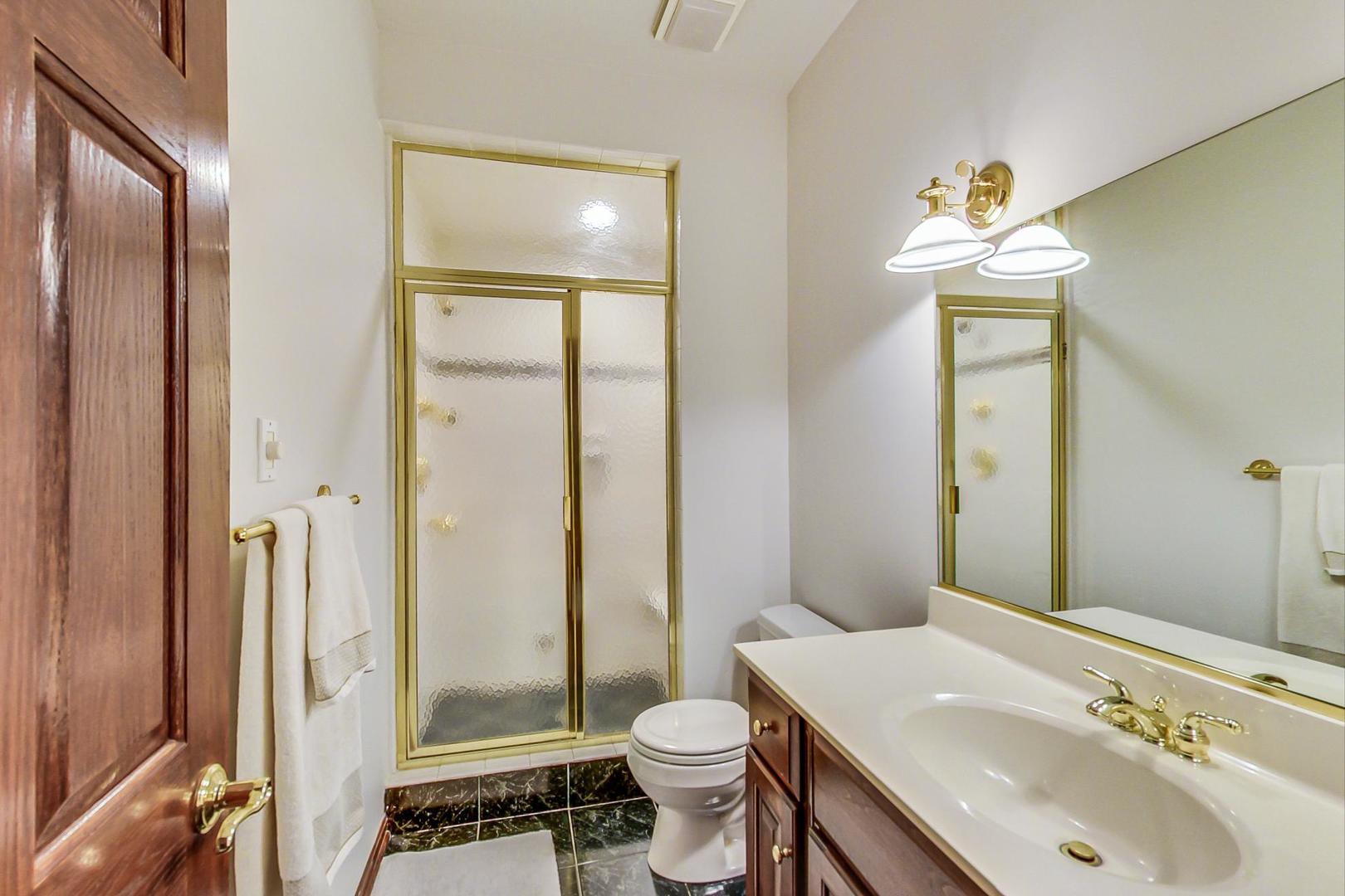 631 Austin Avenue Park Ridge, IL 60068 - Photo 61 of 80