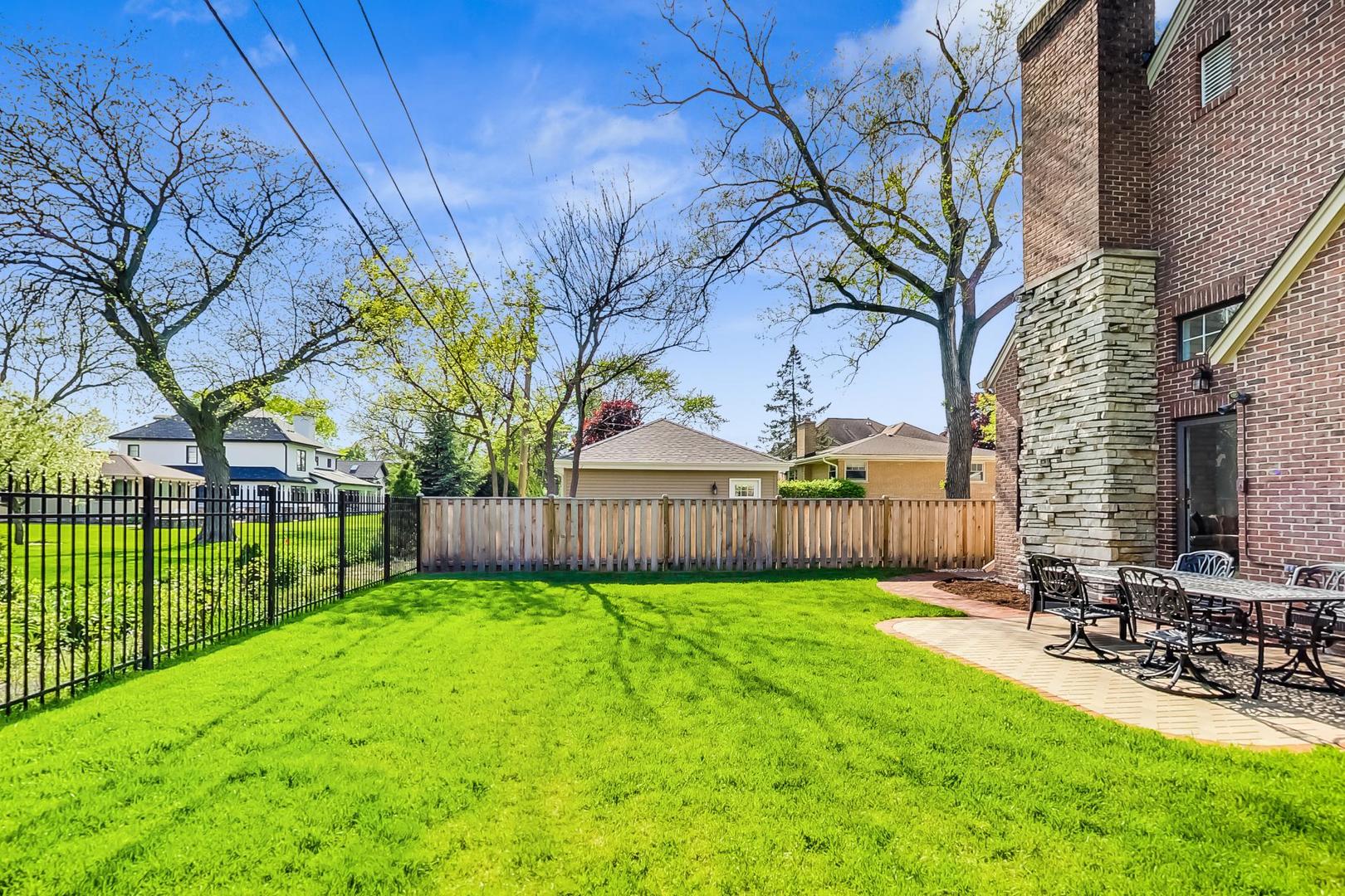 631 Austin Avenue Park Ridge, IL 60068 - Photo 74 of 80