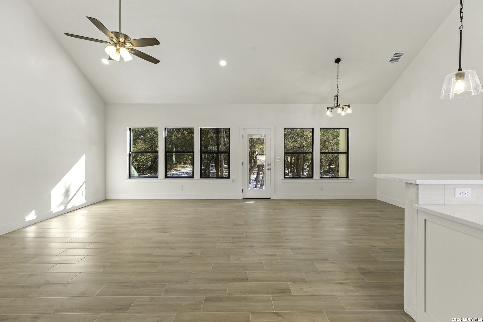 1595 Rocky Ridge Loop Canyon Lake, TX 78133 - Photo 11 of 31