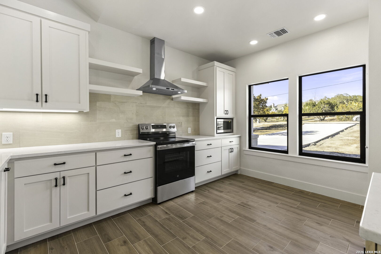 1595 Rocky Ridge Loop Canyon Lake, TX 78133 - Photo 6 of 31