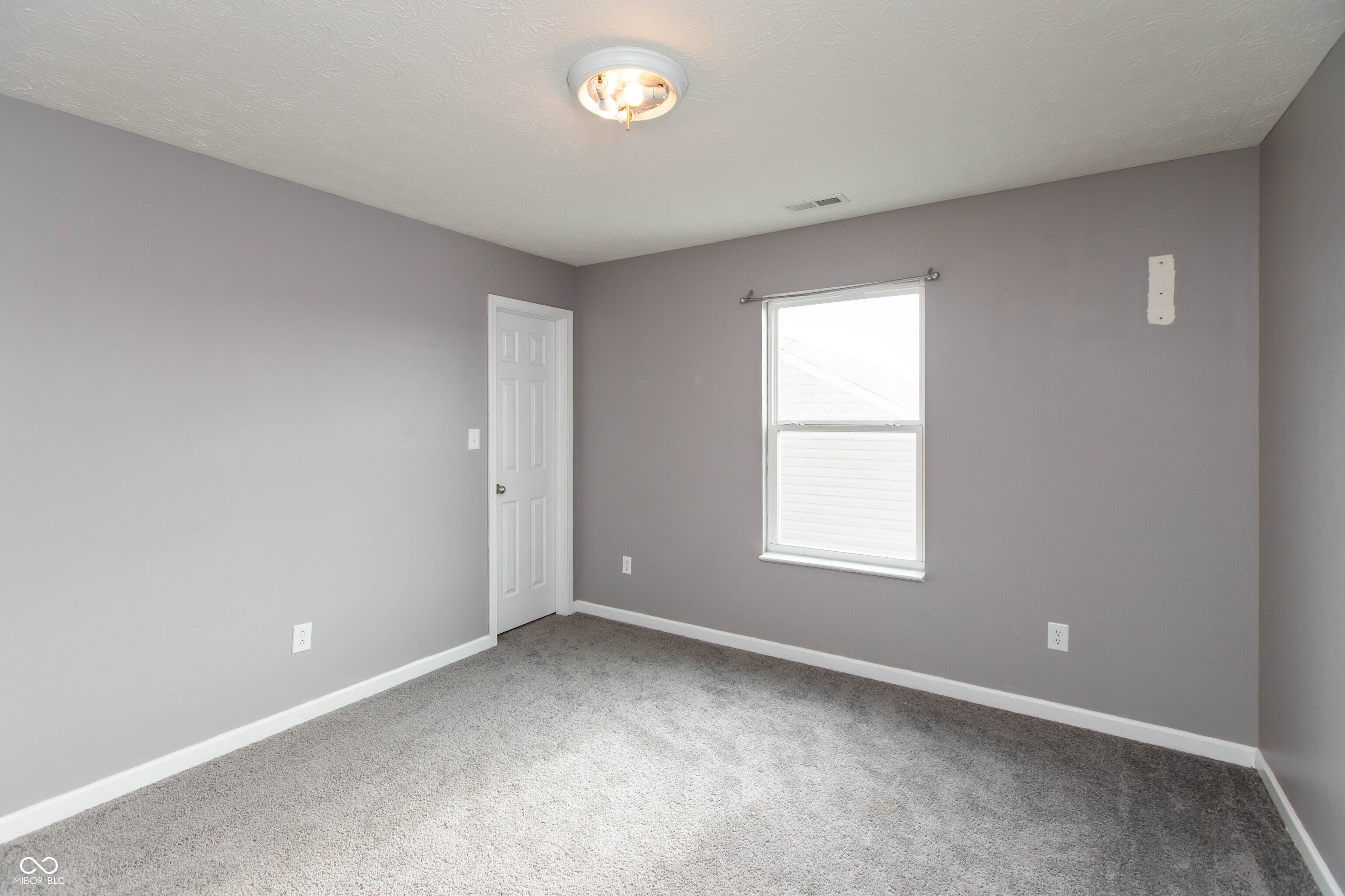 2471 Cabin Hill Road Indianapolis, IN 46229 - Photo 18 of 21