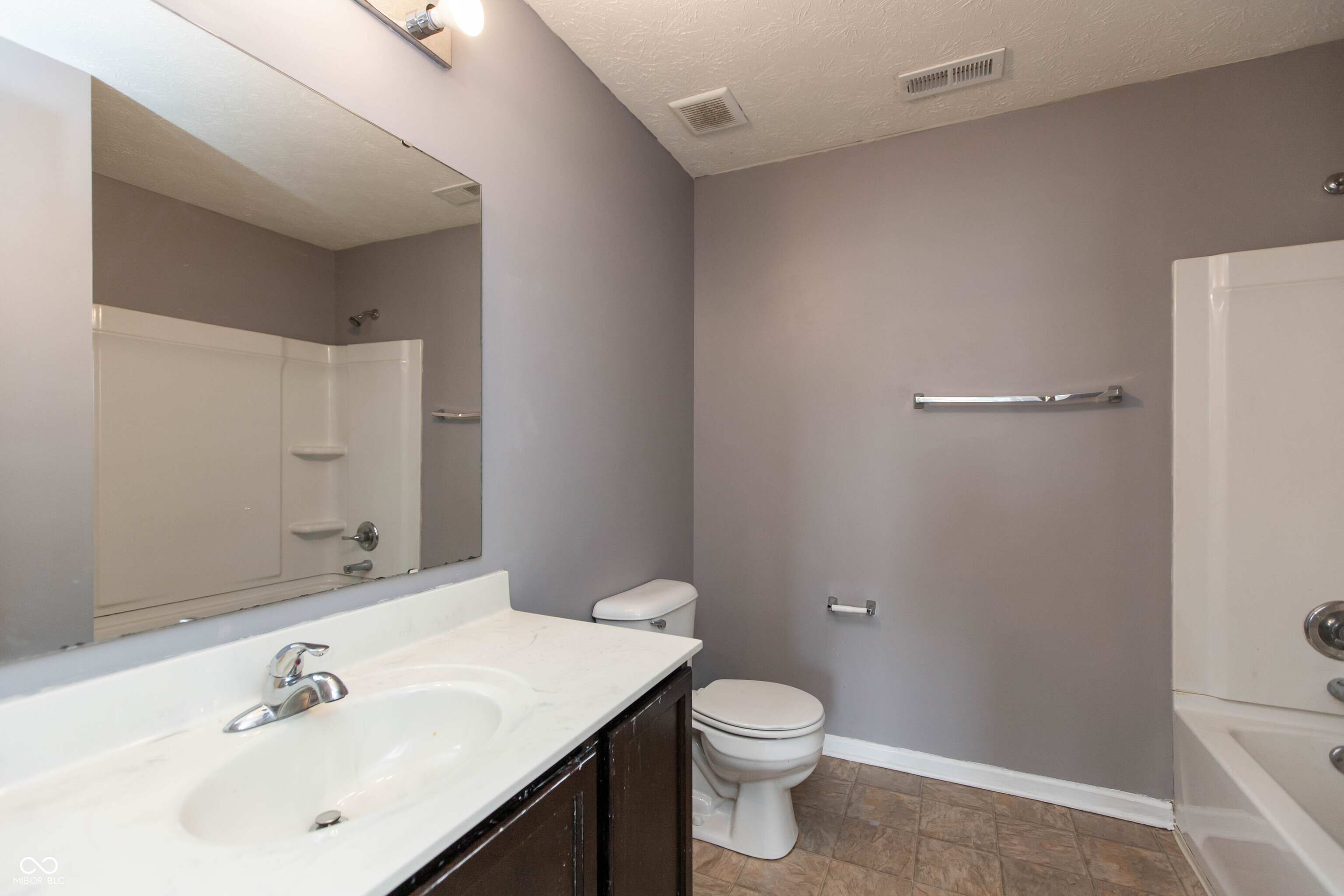 2471 Cabin Hill Road Indianapolis, IN 46229 - Photo 19 of 21