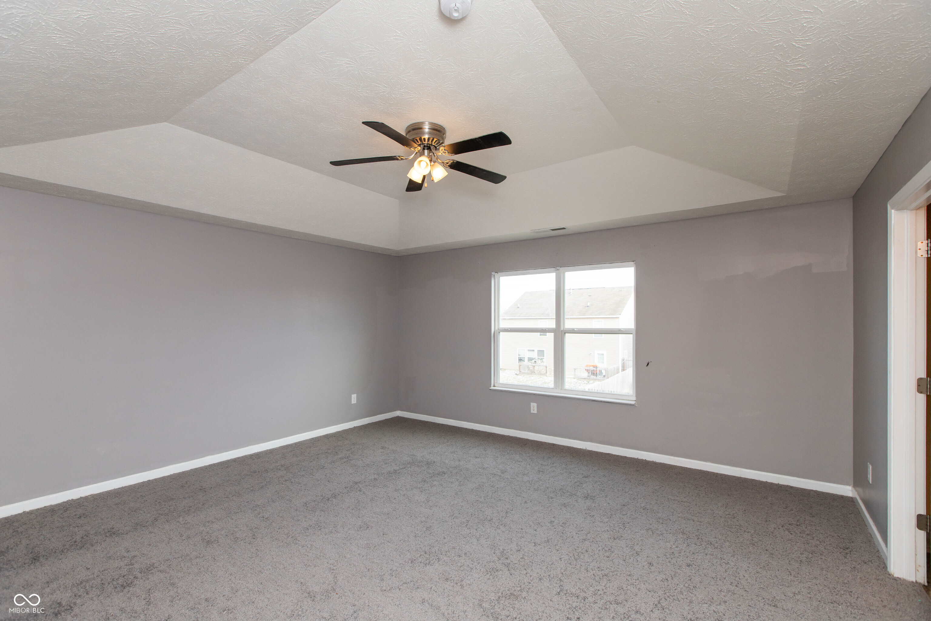 2471 Cabin Hill Road Indianapolis, IN 46229 - Photo 10 of 21