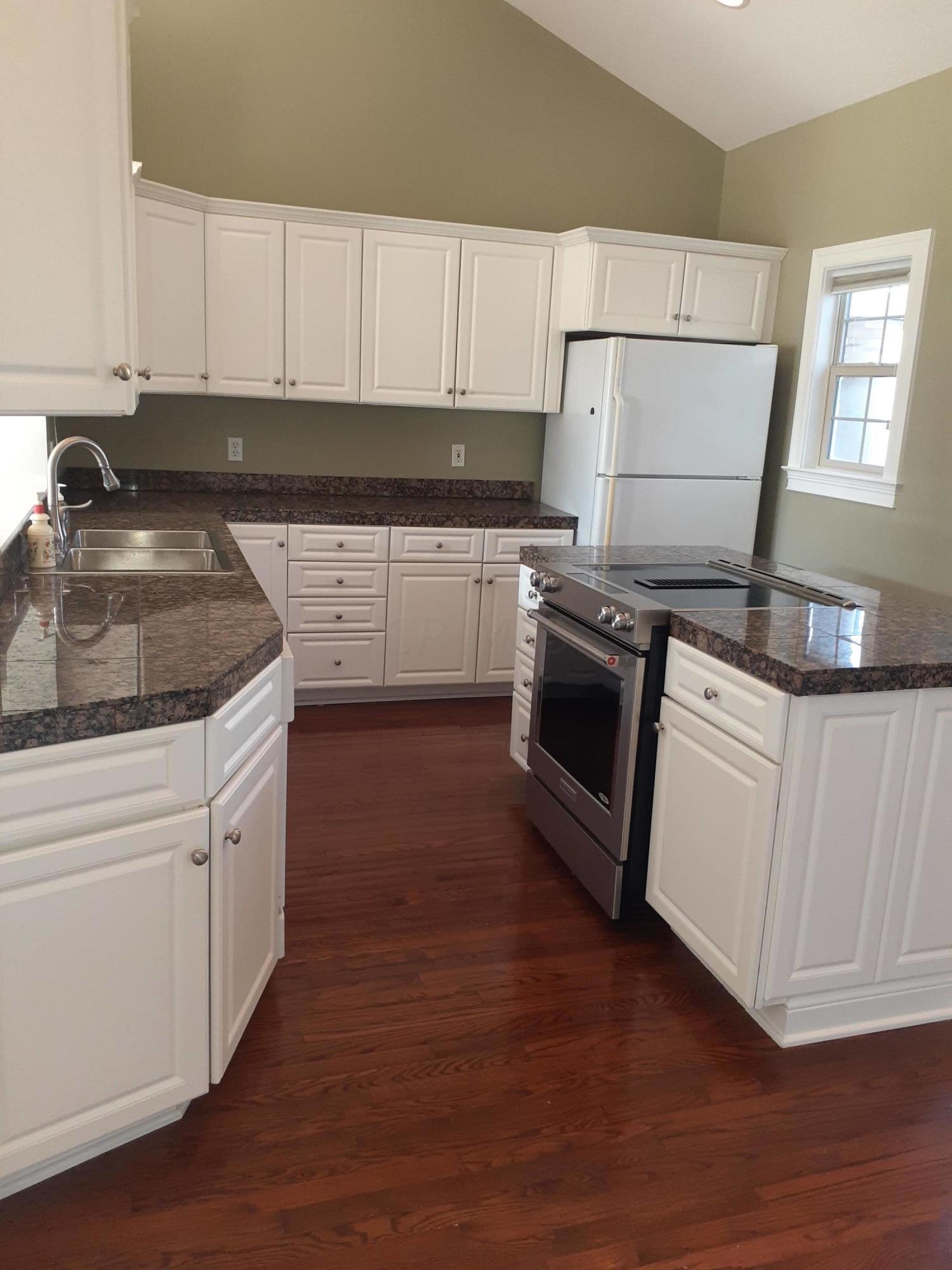 267 North Hamilton Road Columbus, OH 43230 - Photo 4 of 15
