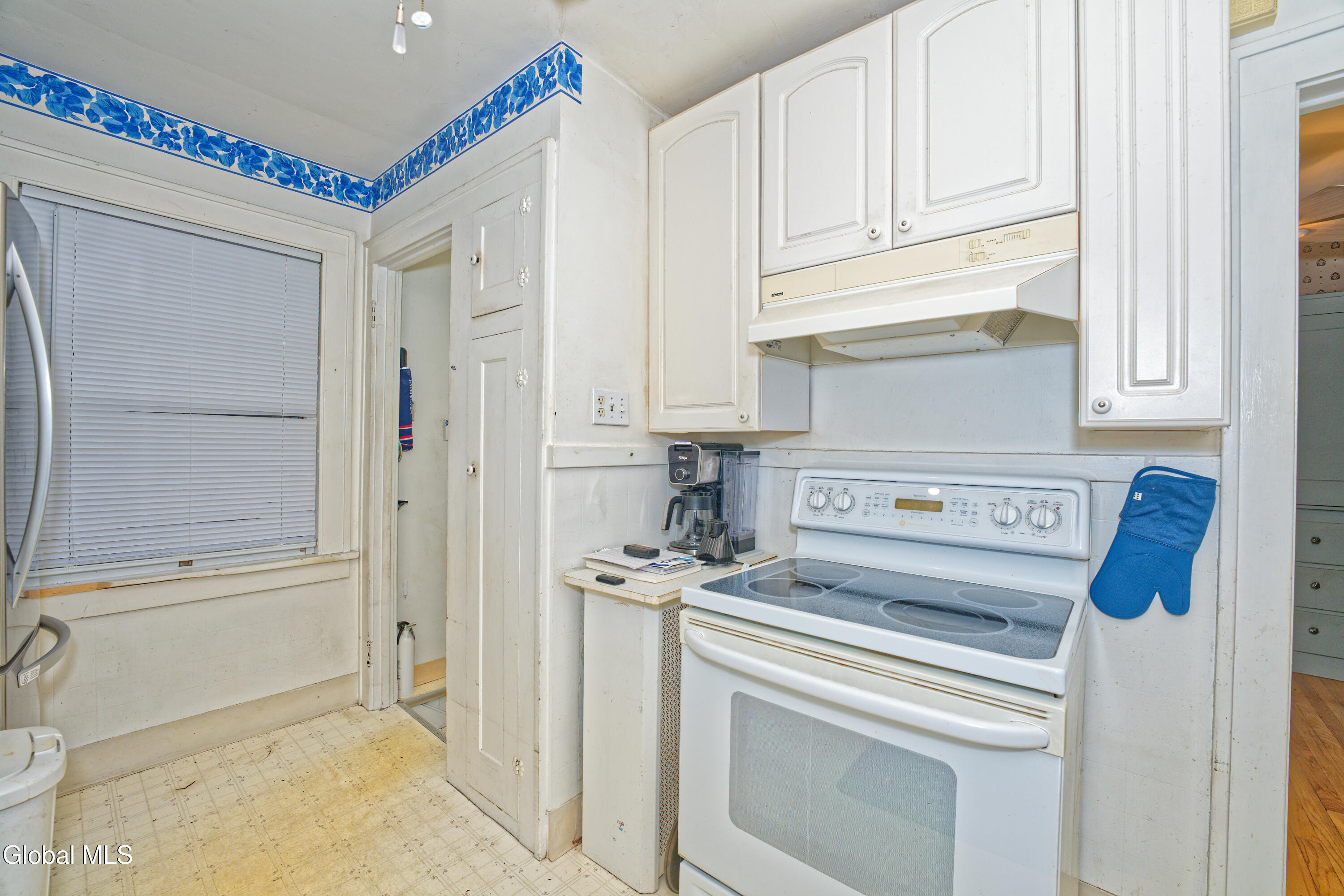 453 Ballston Road Glenville, NY 12302 - Photo 18 of 37 4 Kitchen 3