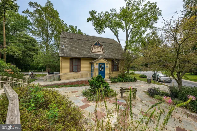 $625,000 | 3010 Fayette Road, Kensington, MD 20895