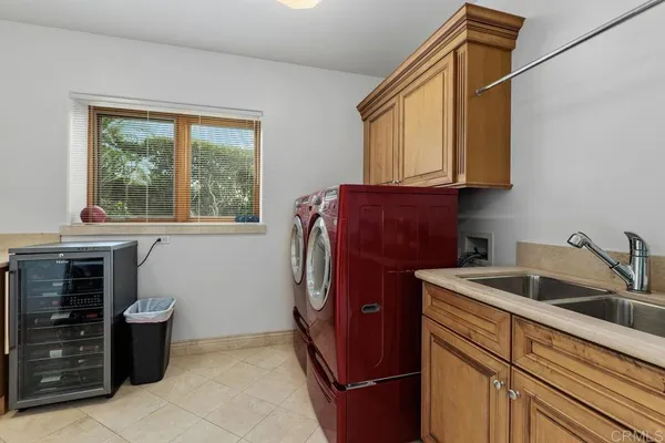 $8,950 | 830 Highland Drive, Solana Beach, CA 92075