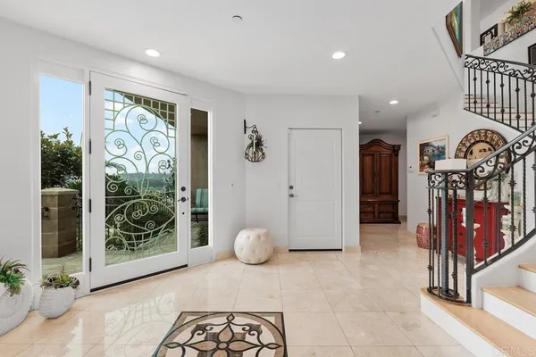 $8,950 | 830 Highland Drive, Solana Beach, CA 92075