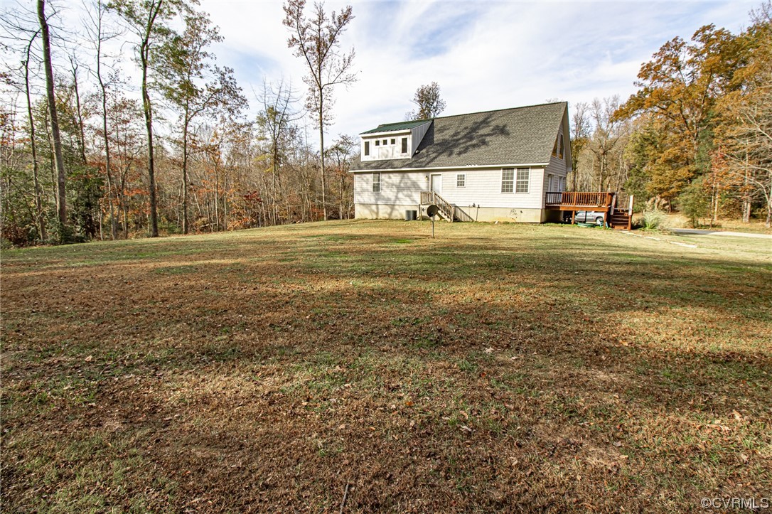 3105 Blue Bell Farms Road Powhatan, VA 23139 - Photo 47 of 50 a view of a town with residential houses