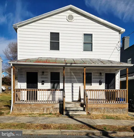 $1,350 | 128 East Pall Mall Street, Winchester, VA 22601