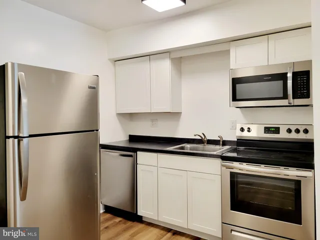 $1,350 | 128 East Pall Mall Street, Winchester, VA 22601