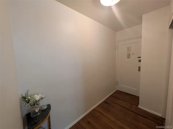 $175,000 | 87-56 Francis Lewis Boulevard, Unit B45 | Holliswood