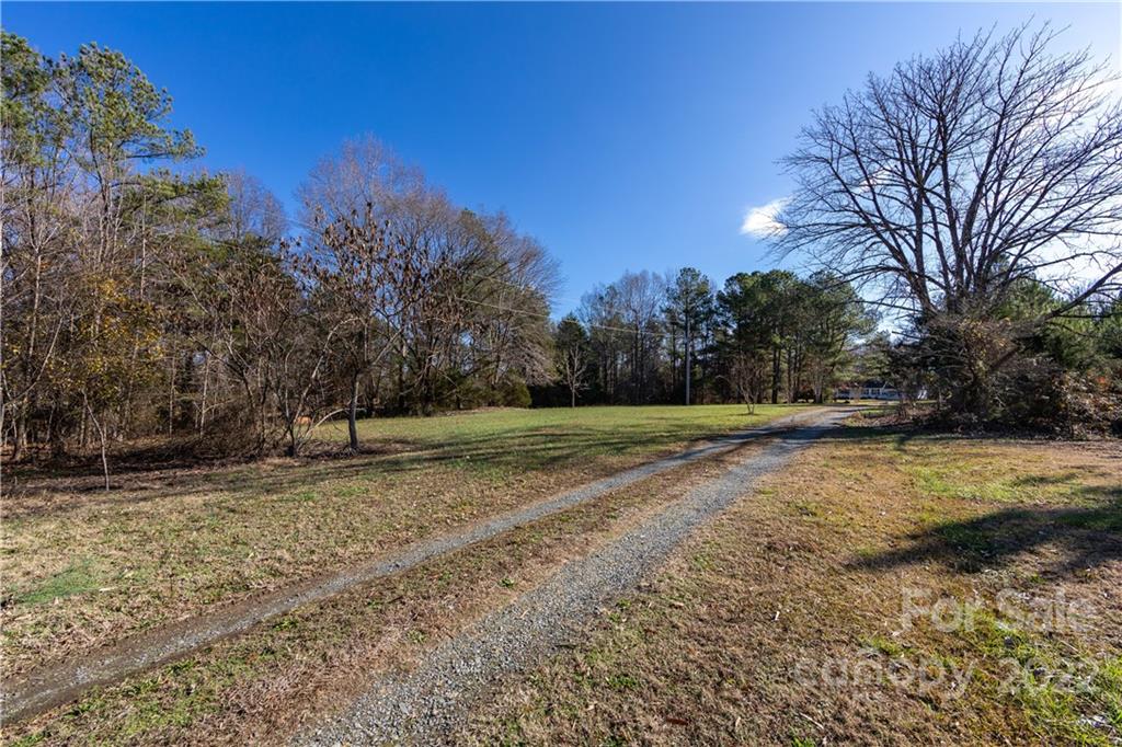 11509 Pioneer Mill Road Midland, NC 28107 - Photo 2 of 42 Gallery Image 2