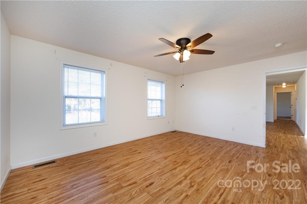11509 Pioneer Mill Road Midland, NC 28107 - Photo 25 of 42 Gallery Image 25