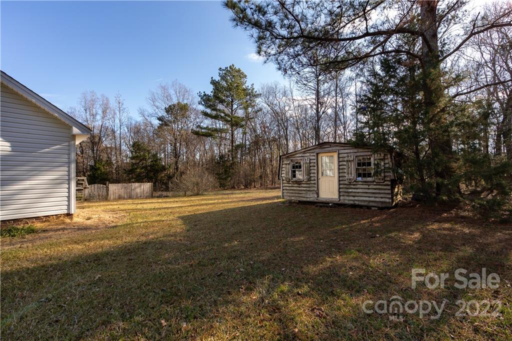 11509 Pioneer Mill Road Midland, NC 28107 - Photo 38 of 42 Gallery Image 38