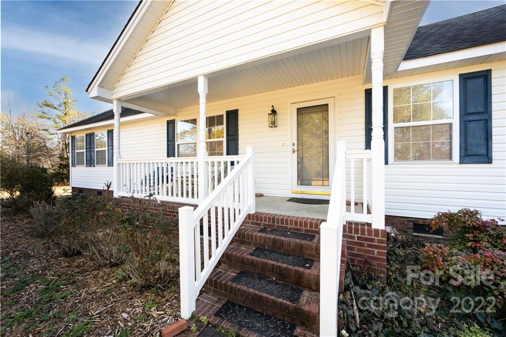 11509 Pioneer Mill Road Midland, NC 28107 - Photo 7 of 42 Gallery Image 7