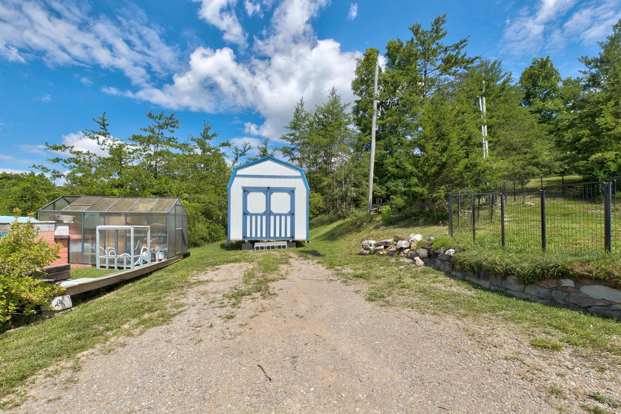 125 Wild Ridge Road Morehead, KY 40351 - Photo 29 of 31 Driveway