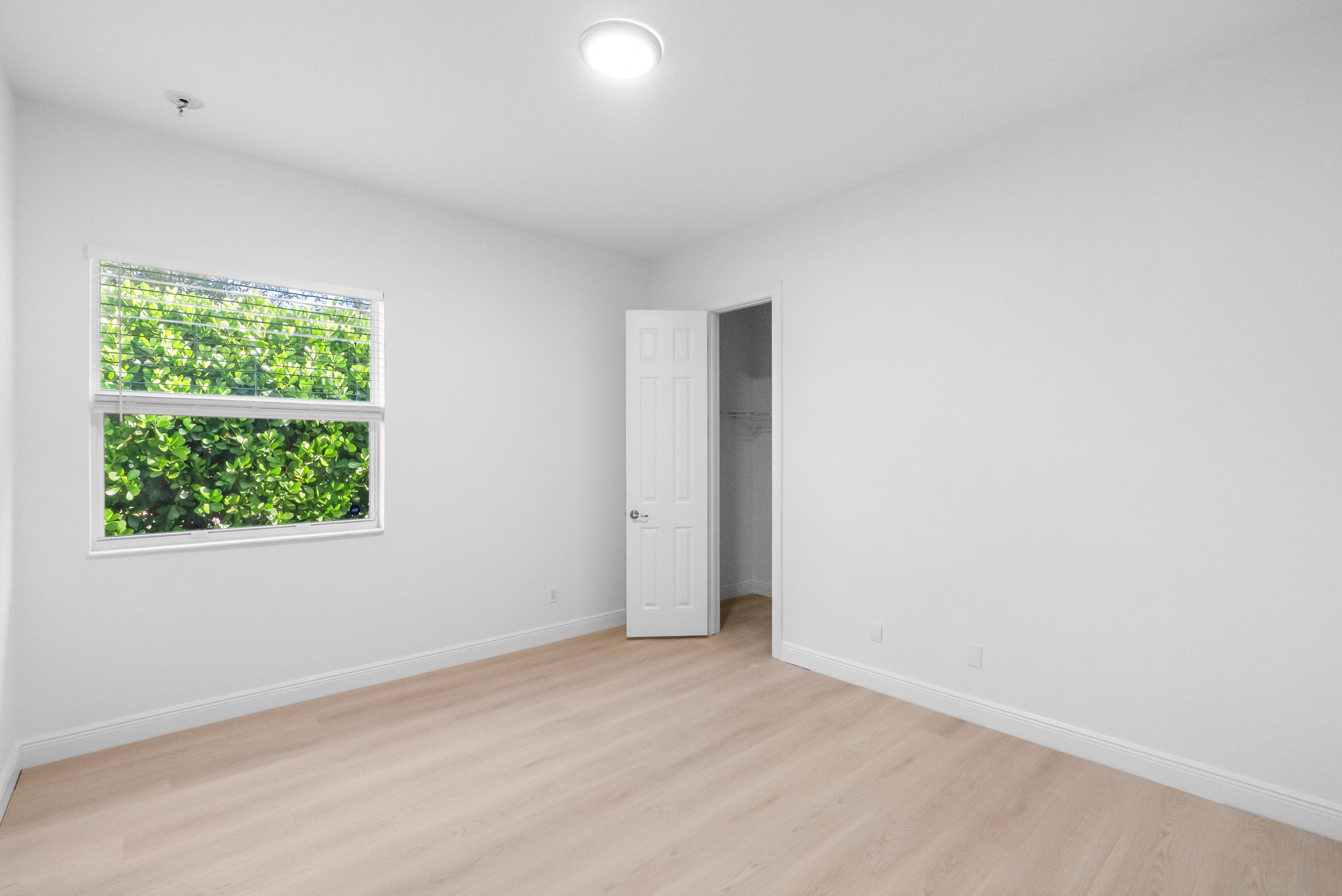 301 Rudder Cay Way Jupiter, FL 33458 - Photo 23 of 59 an empty room with a window