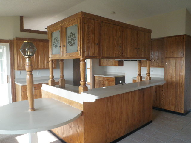 622 North 16th Road Lostant, IL 61334 - Photo 2 of 20