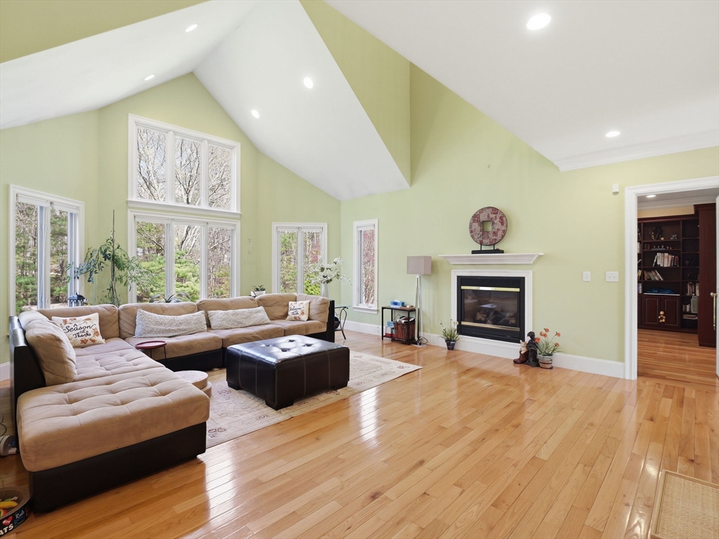 50 Yorkshire Road Dover, MA 02030 - Photo 2 of 42 Gallery Image 2
