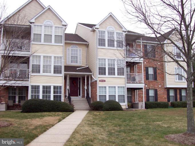 713 Deering Road, Unit 5J Pasadena, MD 21122 - Photo 1 of 26 Front Enterance