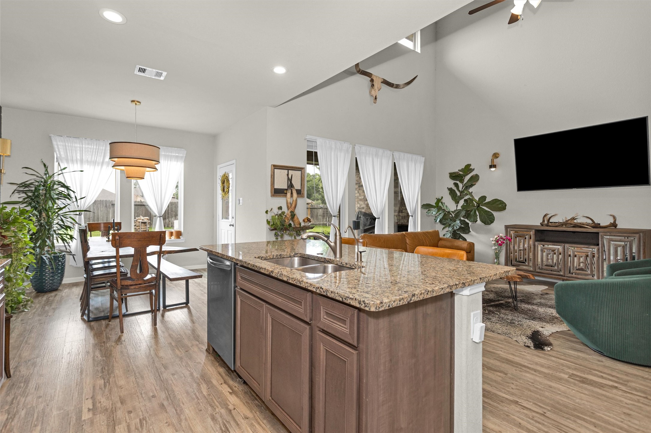 28000 Misty Evening Court Spring, TX 77386 - Photo 15 of 50 Kitchen w/ stainless steel appliances