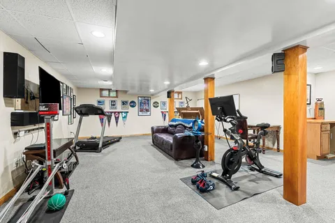 $765,000 | 52 Oak Hill Road, Brookline, NH 03033
