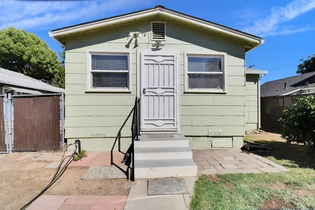 $310,000 | 814 Orange Street, Yuba City, CA 95991