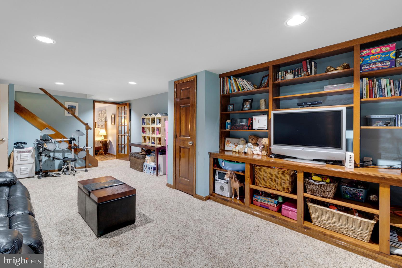 12 Roberts Road Newtown Square, PA 19073 - Photo 23 of 56