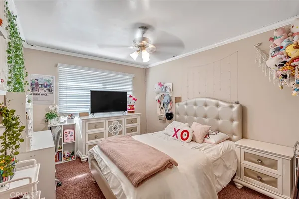 $899,900 | 13719 Gavina Avenue, Sylmar, CA 91342