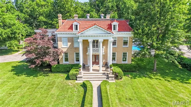 $790,000 | 312 Tanner Street, Sikeston, MO 63801