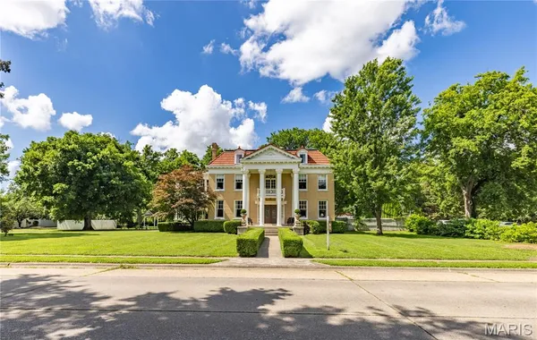 $790,000 | 312 Tanner Street, Sikeston, MO 63801