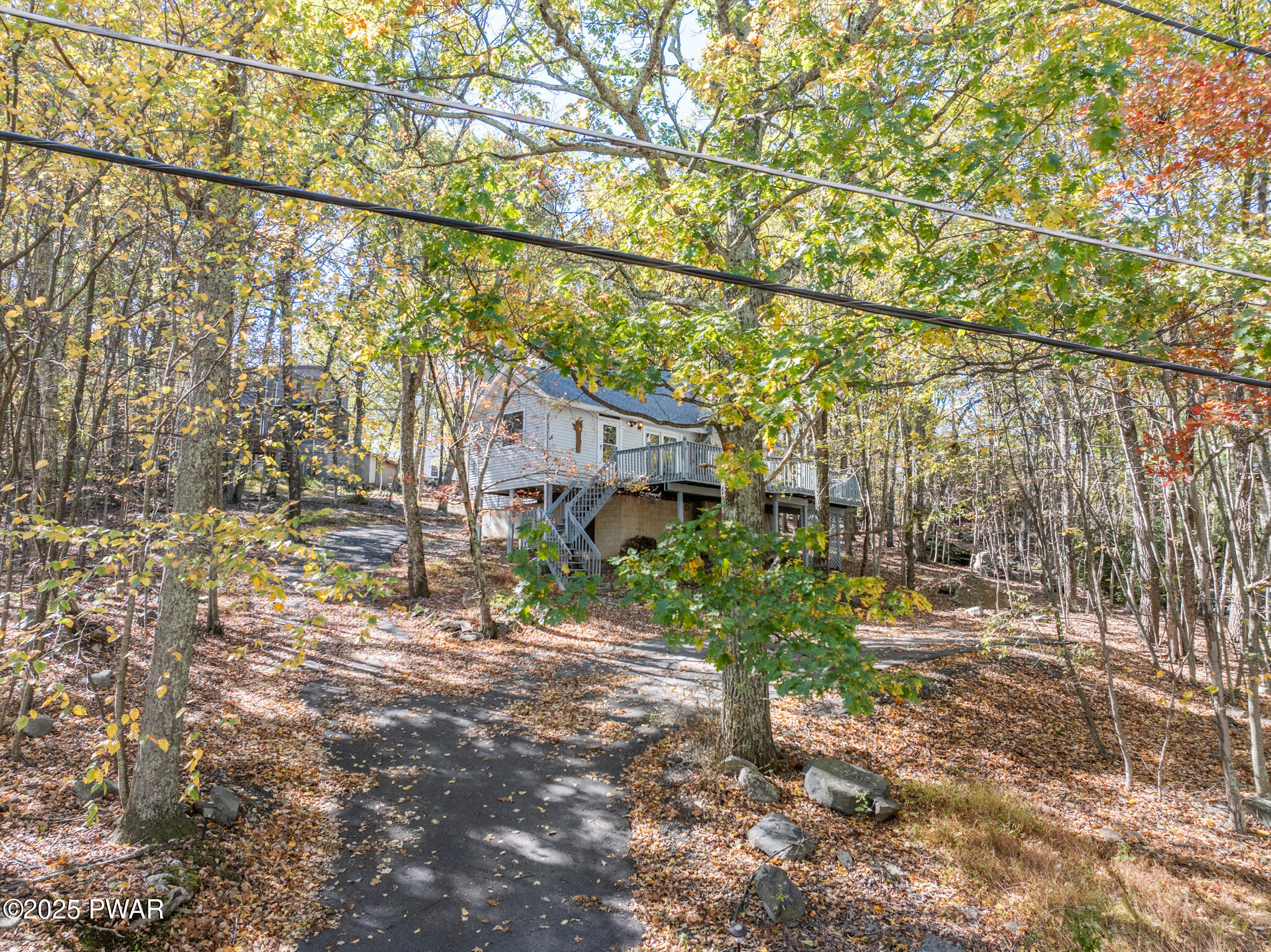 1562 Oak Lane Bushkill, PA 18324 - Photo 31 of 32