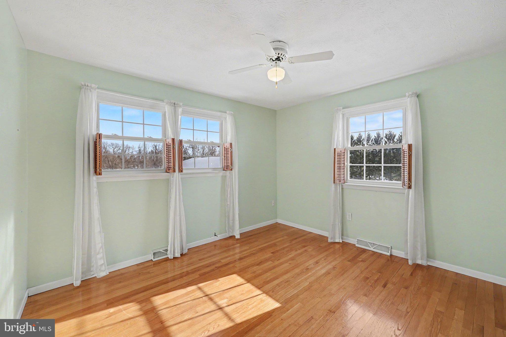 662 Beinhower Road Etters, PA 17319 - Photo 16 of 25