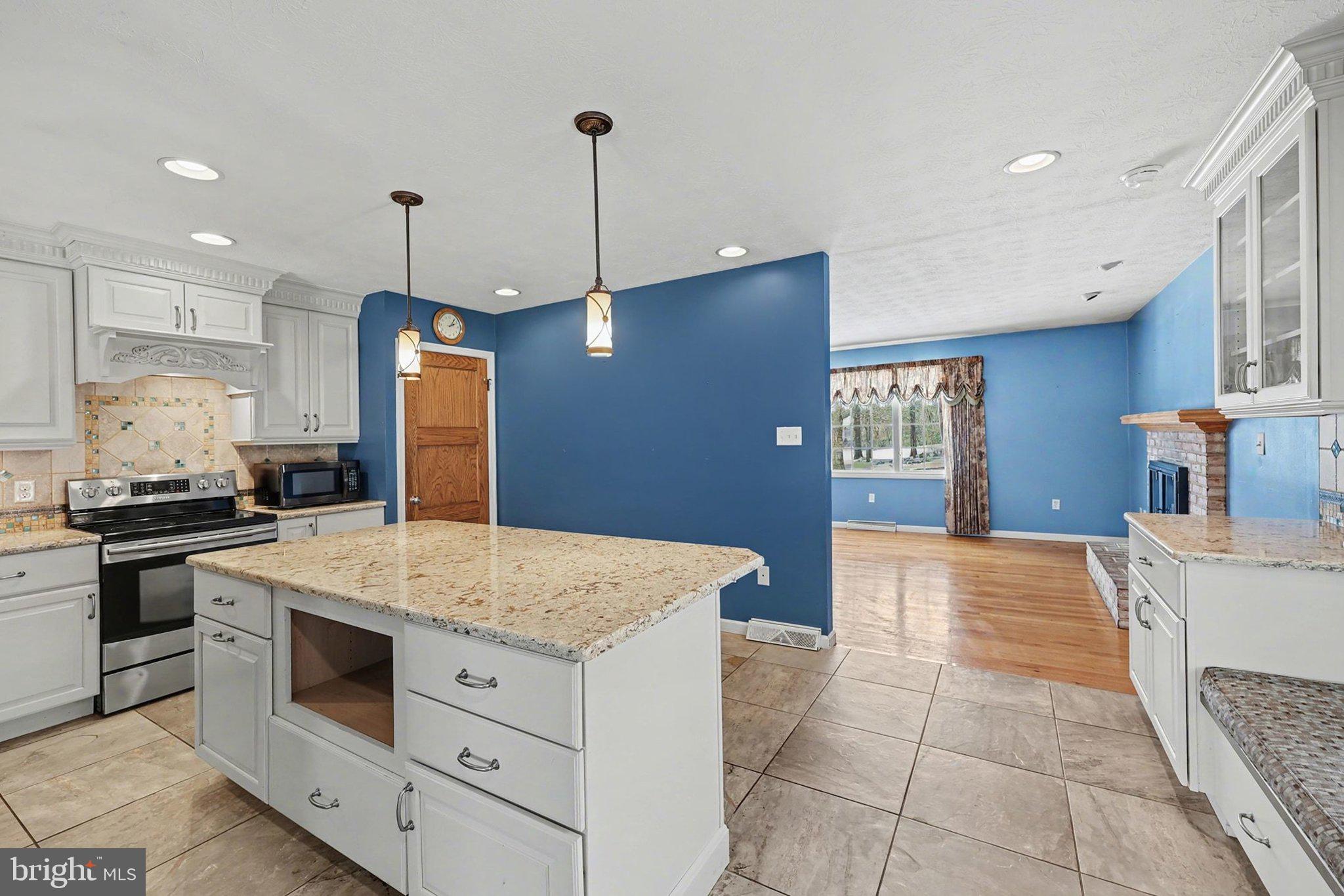 662 Beinhower Road Etters, PA 17319 - Photo 8 of 25