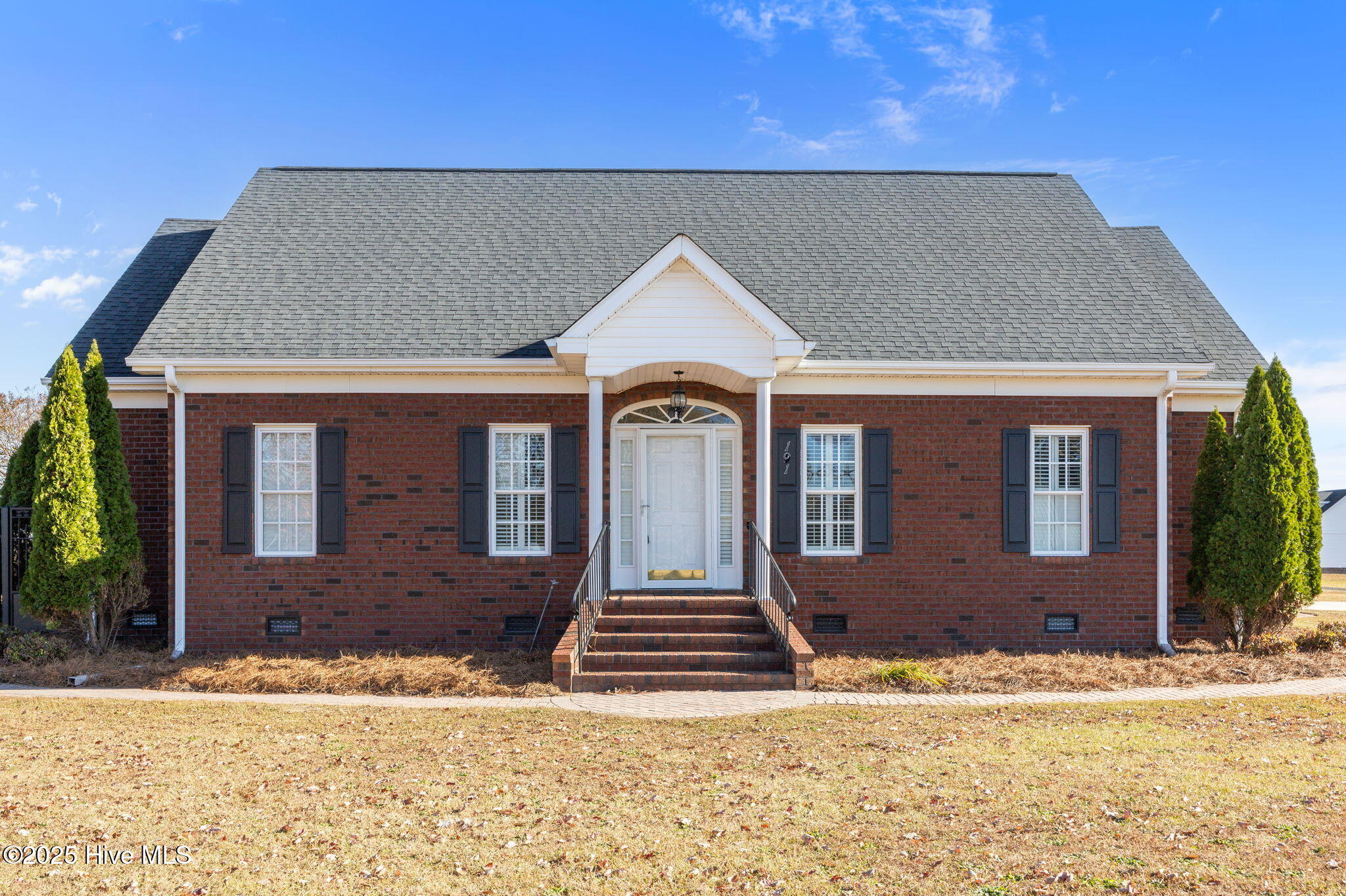 191 Jesse T Bryan Road Kinston, NC 28504 - Photo 1 of 55 1-web-or-mls-IMG_7570